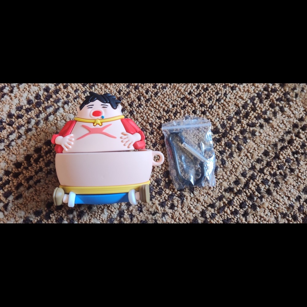 Fat Luffy One Piece Airpods Pro Case Cover - Picture 3 of 5